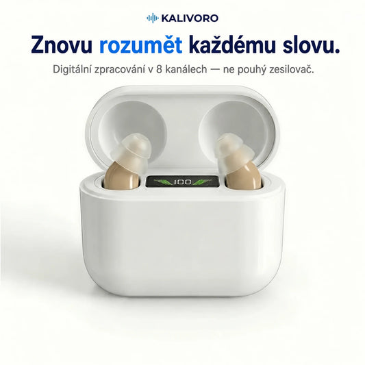 Dva digitální naslouchací přístroje ClearHear v otevřeném bílém nabíjecím pouzdru